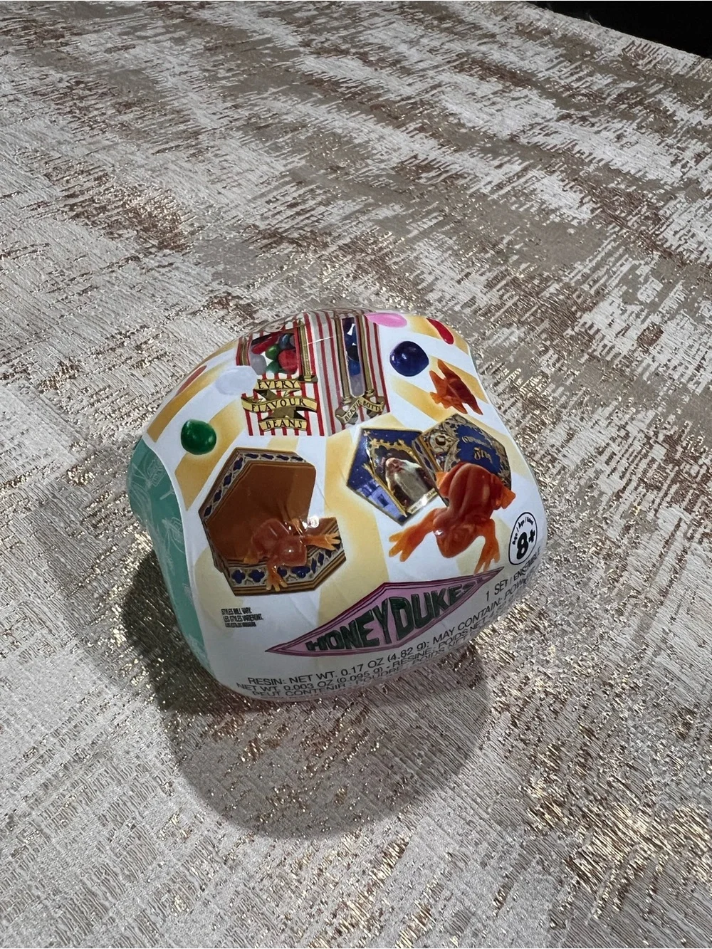 Harry Potter MGA's Mini Verse Collectible Ball - White, Pink, Yellow